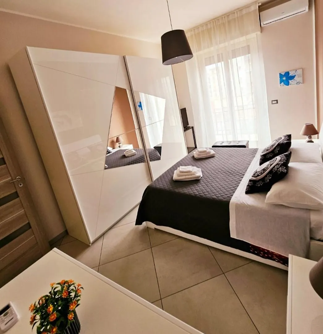 Lu&To House Catania Daire